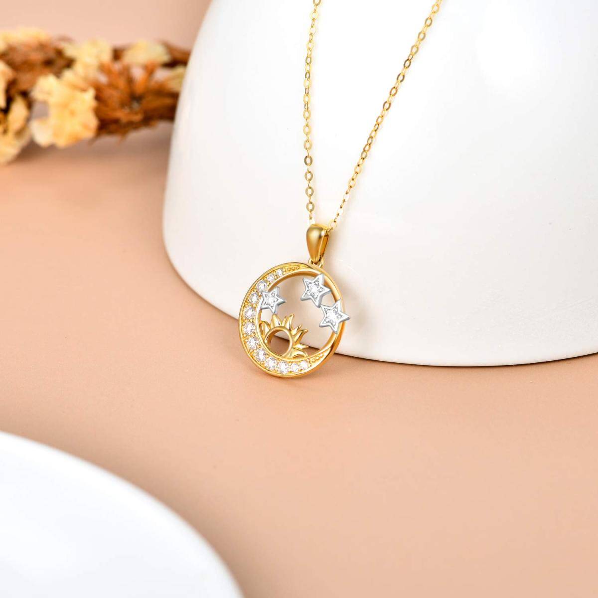 Collana da donna con ciondolo luna circolare con zirconi cubici in oro 9 carati con stella e sole-3