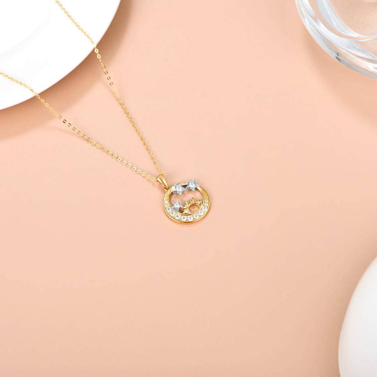 Collar con colgante de luna con estrella y sol de circonita cúbica circular de oro de 9 quilates para mujer-4