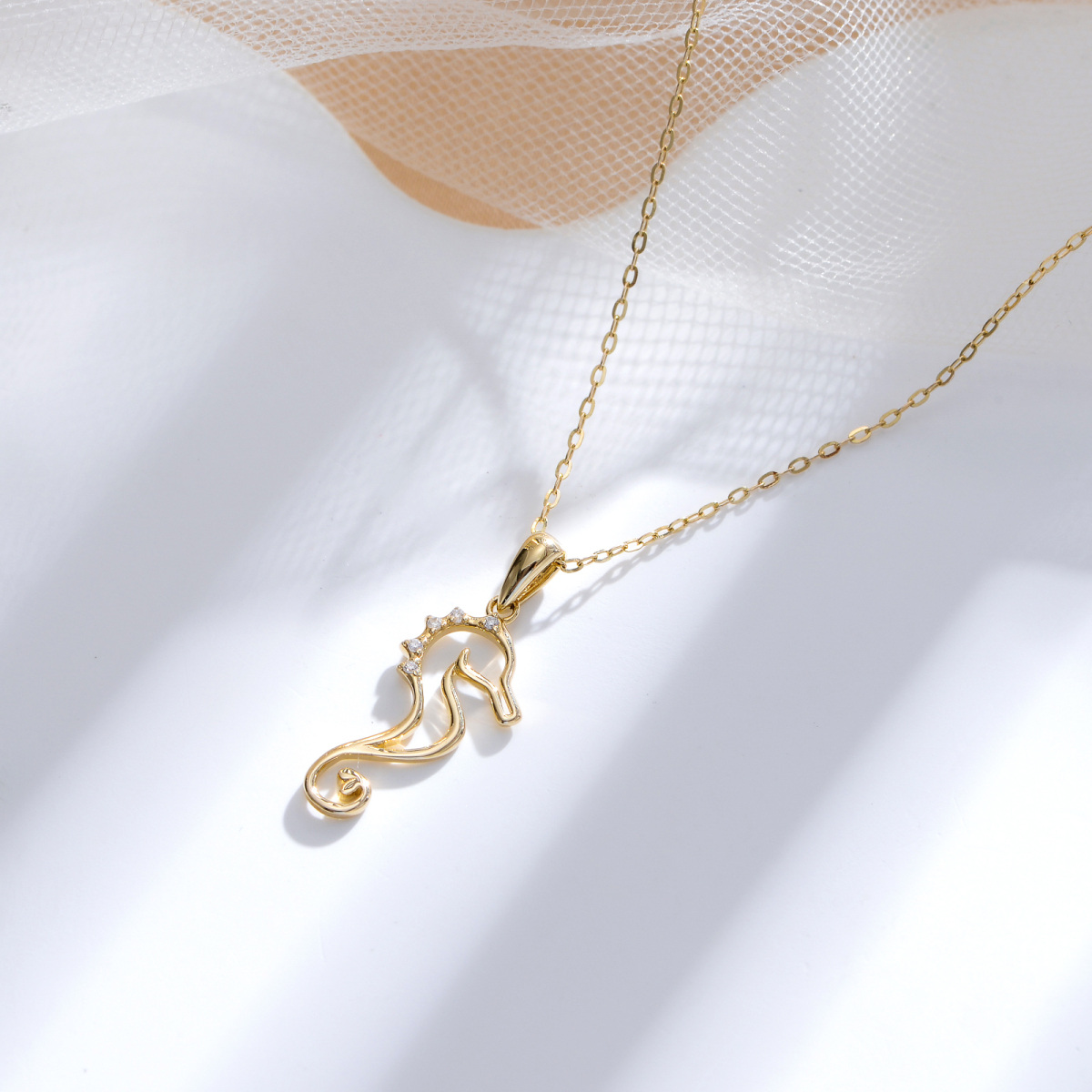 9K Gold Round Moissanite Seahorse Pendant Necklace-4