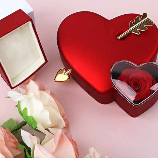 Coffret cadeau de bijoux en rose préservée avec flèche de Cupidon pour votre bien-aimée