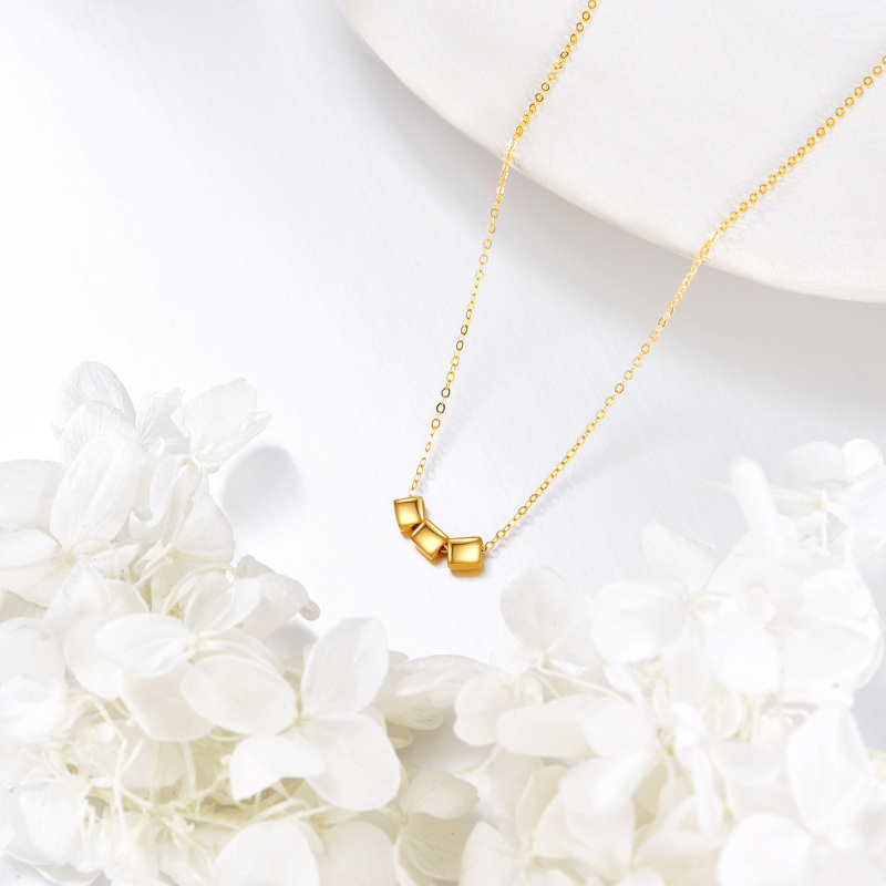 Collar con colgante cuadrado de oro de 10 quilates-4