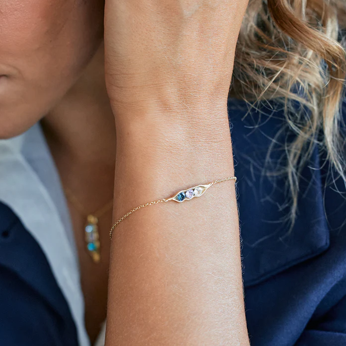 Pulsera personalizada con dije de piedra de nacimiento en oro vermeil-2