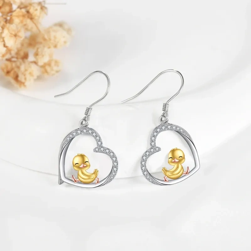 Ohrhänger in Herzform mit Entenmotiv und Zirkonia aus vergoldetem Silber für Damen-3