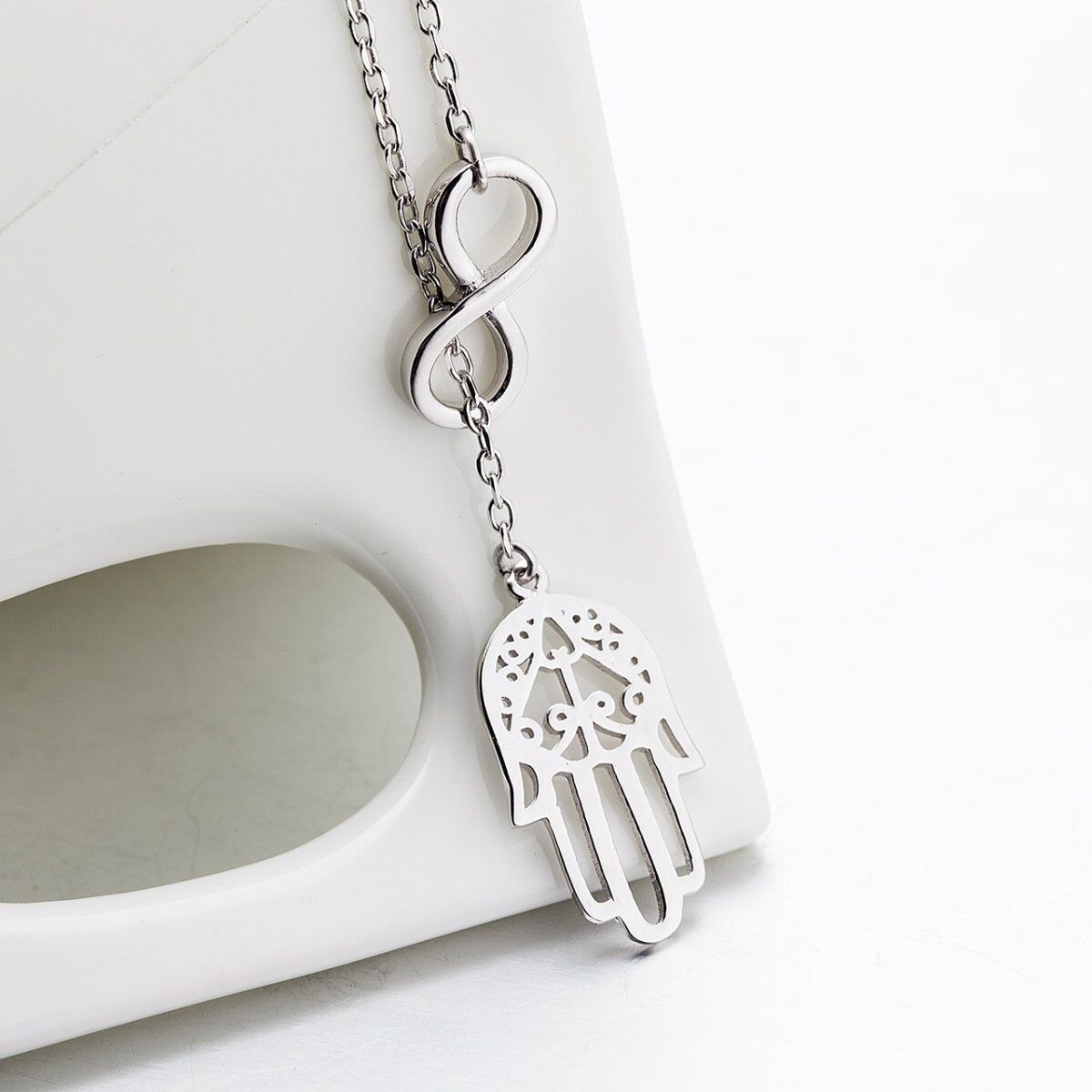 Colar ajustável em Y com símbolo do infinito e mão de Hamsa em prata esterlina-6