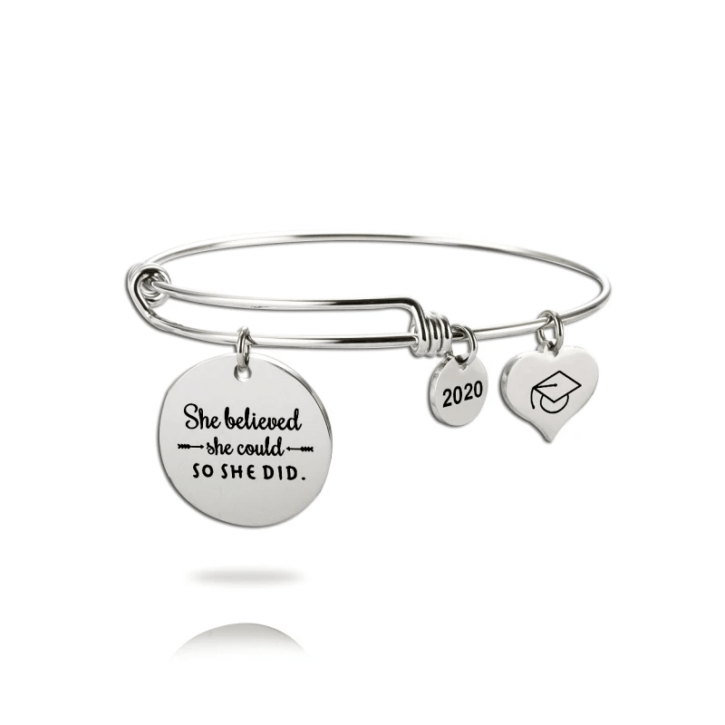 Inspirierendes Abschlussarmband aus Sterlingsilber mit Abschlusskappe „She Believed She Could So She Did“ für Frauen-1