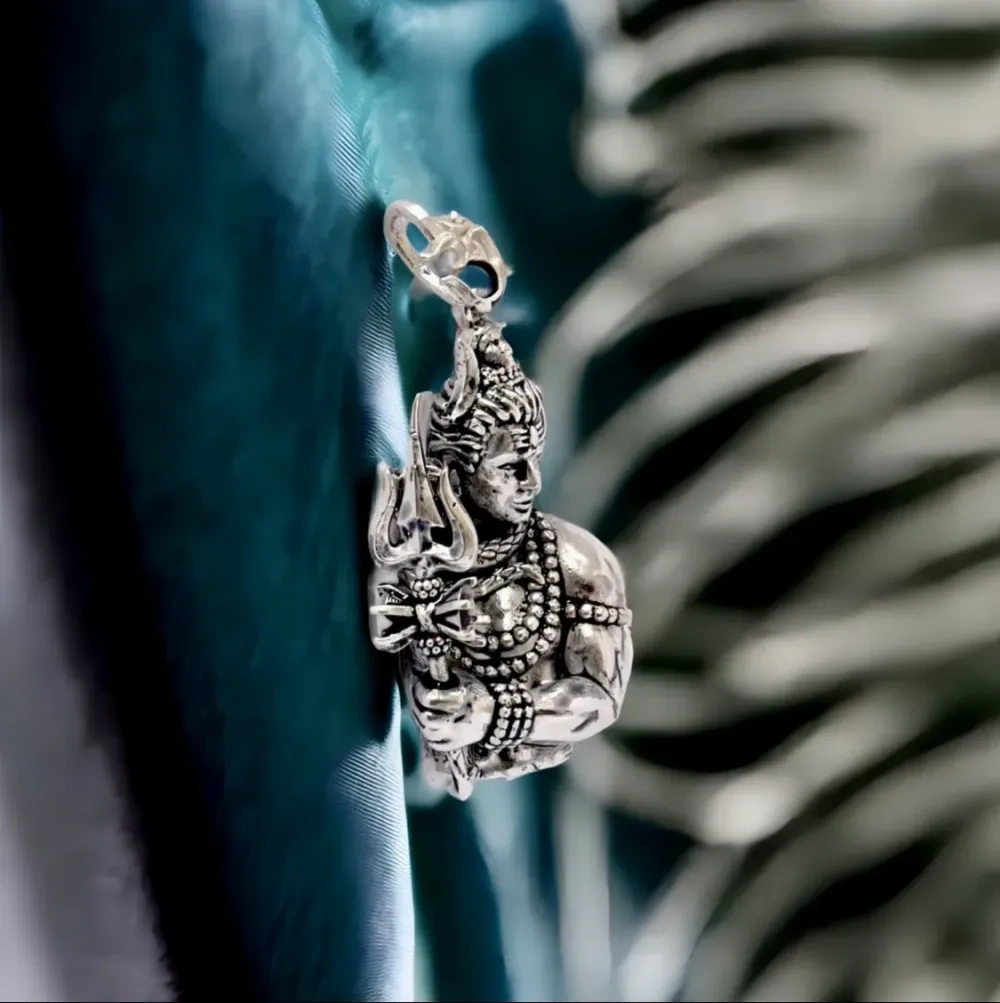 Lord Shiva Pendant With silver Chain ✨-3