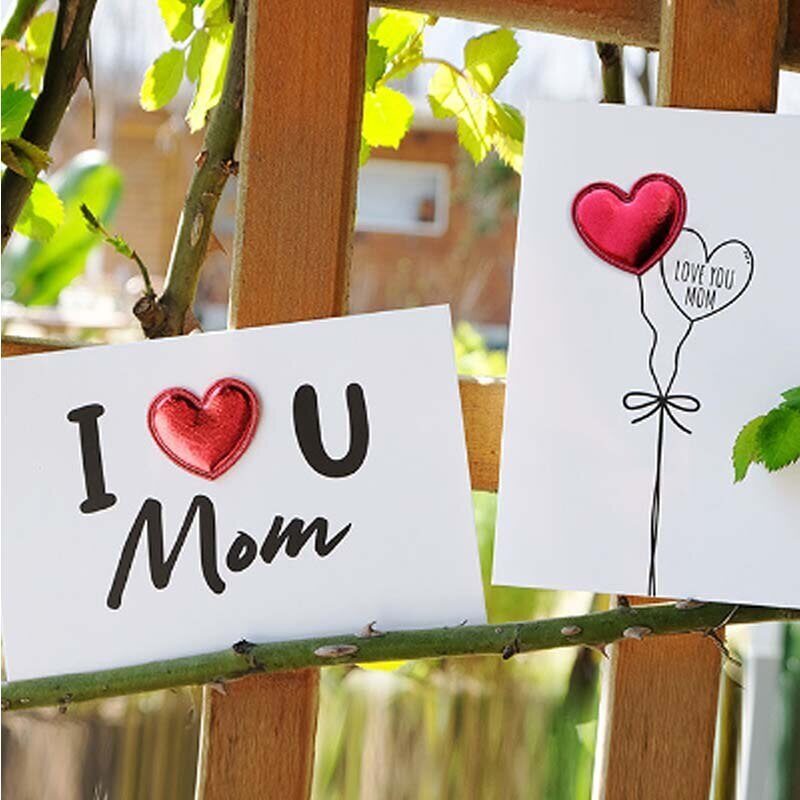 Tarjeta de felicitación con globo para el Día de la Madre para mamá-2