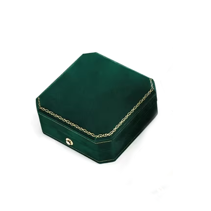 Octagonal Velvet Jewelry Box with Gold Edge and Gold Buckle Green Ring Box-2