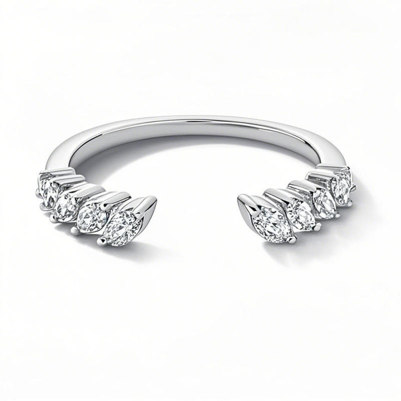 Ouro branco 14K 0,5 CT.T.W. Marquise Lab Created Diamond com haste aberta inclinada e aliança de aniversário empilhável personalizada D-VVS1 IGI-1