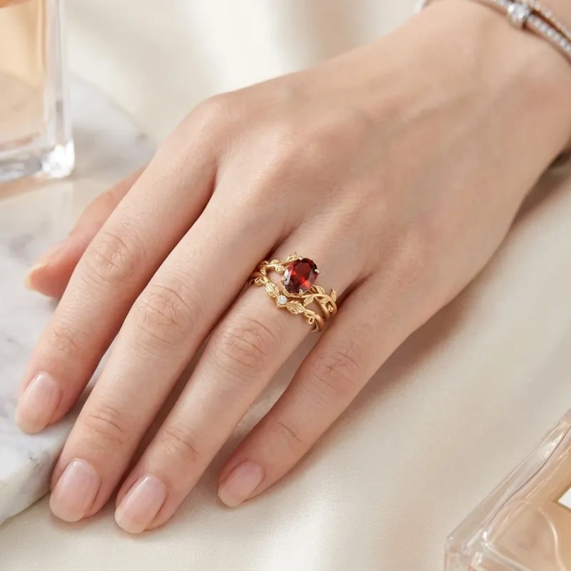 Verlobungsring-Set aus 14-karätigem Weißgold mit oval geschliffenen Edelsteinen (1,1 bis 5,1 Karat Gesamtgewicht)-2