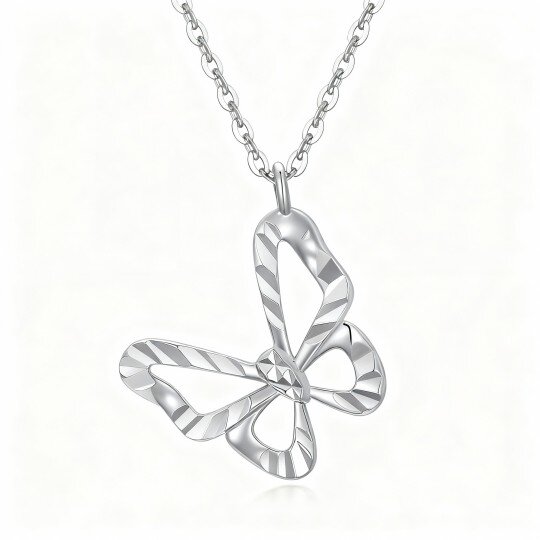 Colar com pendente de borboleta em ouro branco 10K