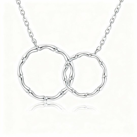 10K White Gold Circle Pendant Necklace