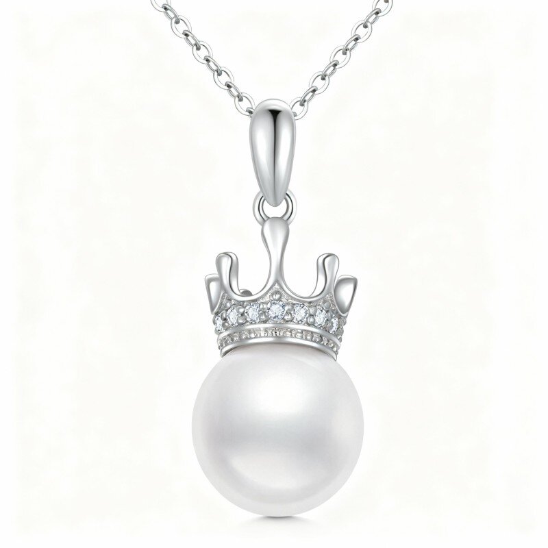 Colar com pendente de coroa em ouro branco 10K com diamantes e pérolas-1