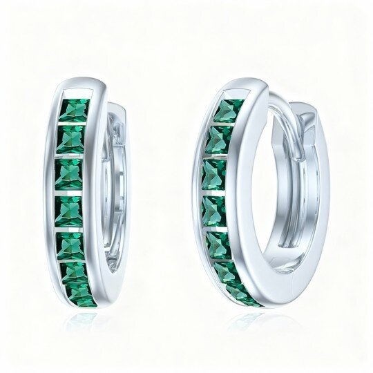Brincos de argola redondos com esmeralda em ouro branco de 14 quilates