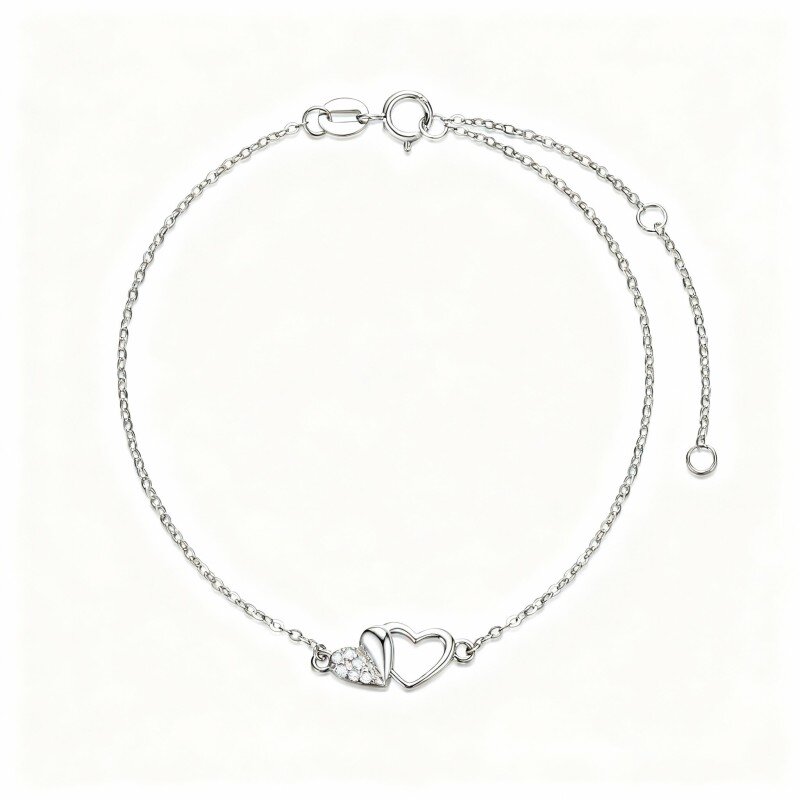 Armband aus 10-karätigem Weißgold mit herzförmigem Moissanit und Herzanhänger-1