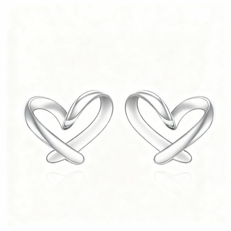 Brincos coração em ouro branco 10K-13