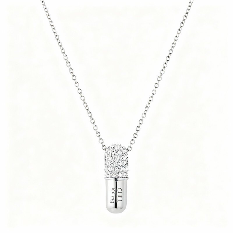 Colar com pendente personalizado em ouro branco 14K e diamante sintético.-1