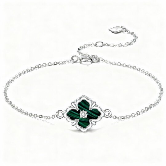 Pulseira com pendente trevo de quatro folhas em ouro branco de 10 quilates com zircónias cúbicas e malaquite