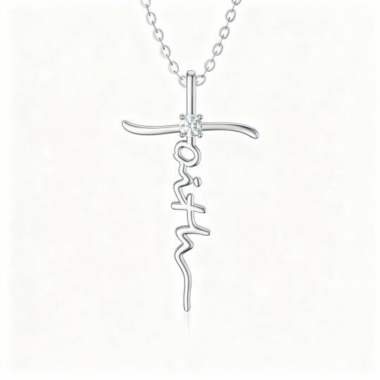 Colar com pendente de cruz em ouro branco 10K e moissanita