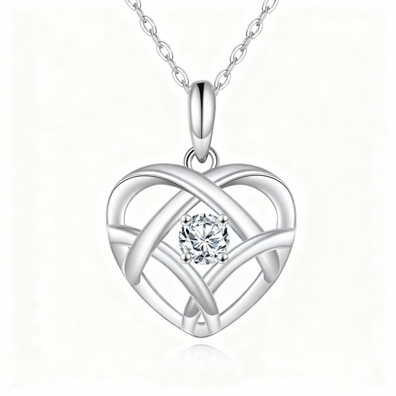 Colar com pendente coração em moissanita e ouro branco 10K-18