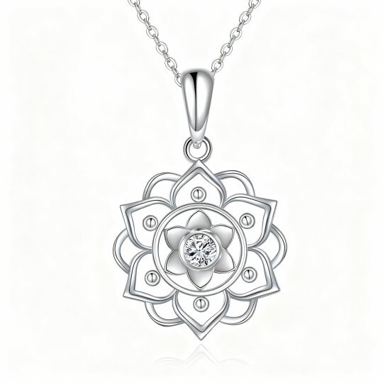Collar con colgante de loto de moissanita en oro blanco de 10 quilates