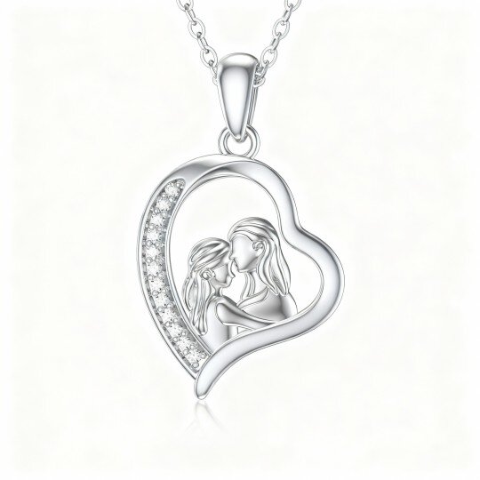 Colar com pendente de coração e mãe com moissanita em ouro branco 10K
