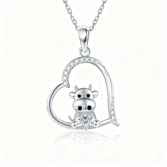 Colar com pendente de vaca e coração em ouro branco 10K com zircónias cúbicas, moissanita e pedra de nascimento personalizada