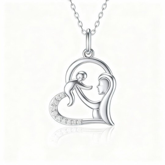 Colar com pendente coração em ouro branco 10K com zircónias cúbicas representando pais e filhos