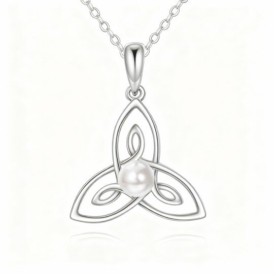 Collana con ciondolo a forma di nodo celtico in oro bianco 9K