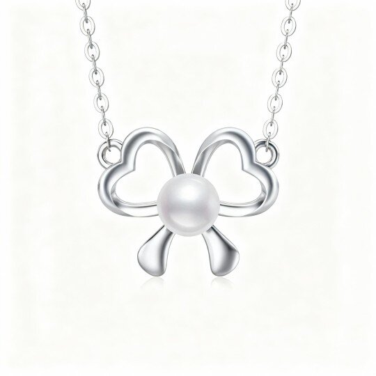 10K White Gold Pearl Heart Pendant Necklace