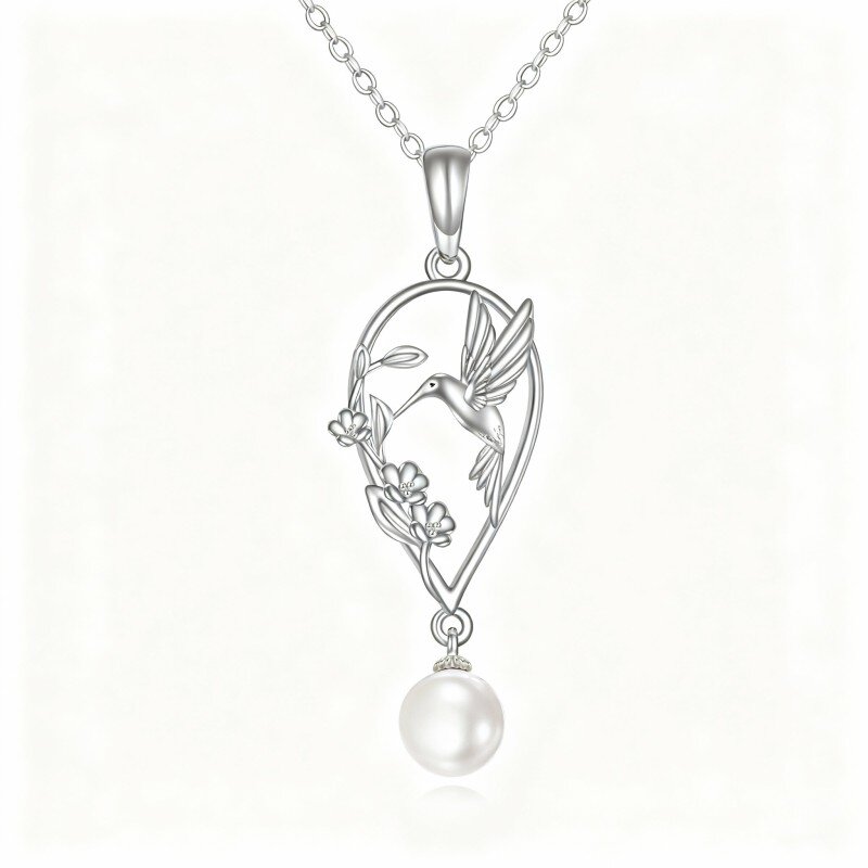 Colar com pendente de colibri e flores silvestres em ouro branco 10K com pérolas-10