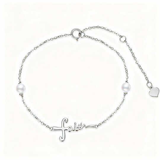 Pulsera con dije grabado personalizado de perla en oro blanco de 10 quilates