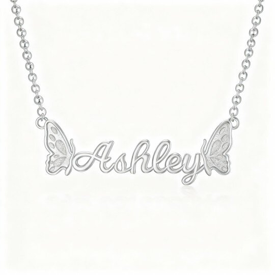 Colar com pendente de borboleta clássico personalizado com nome em ouro branco 10K