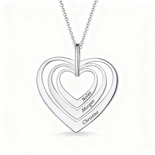 Collar con colgante clásico personalizado de nombre y corazón en oro blanco de 10 quilates