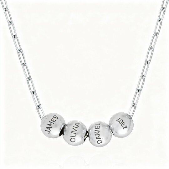 Collar con colgante clásico personalizado con nombre en oro blanco de 10 quilates