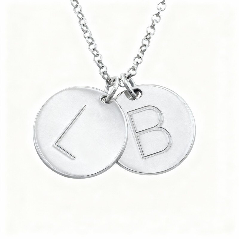 Collar con colgante de platino con grabado personalizado chapado en oro blanco-1