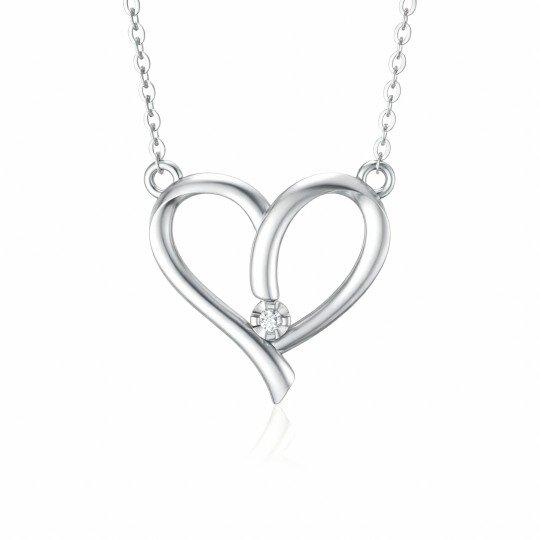 10K White Gold Round Cut Diamond Heart Pendant Necklace
