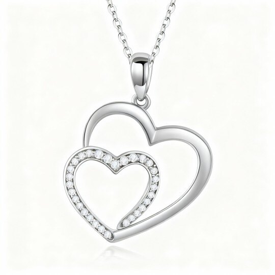 Collar con colgante de corazón con circonita cúbica de corte redondo en oro blanco de 10 quilates