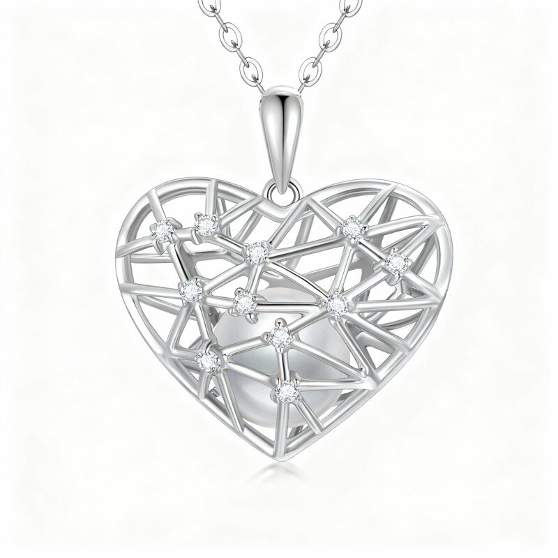 Collar con colgante de corazón de oro blanco de 10 quilates con moissanita de corte redondo y perla-1