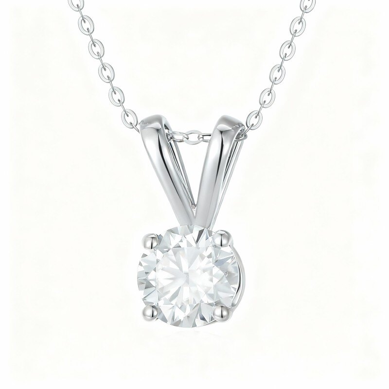 Collar con colgante de moissanita de corte redondo en oro blanco de 10 quilates-1