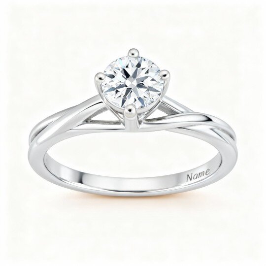 Personalisierter klassischer Verlobungsring aus 10-karätigem Weißgold mit rundem Moissanit-Stein und Namen