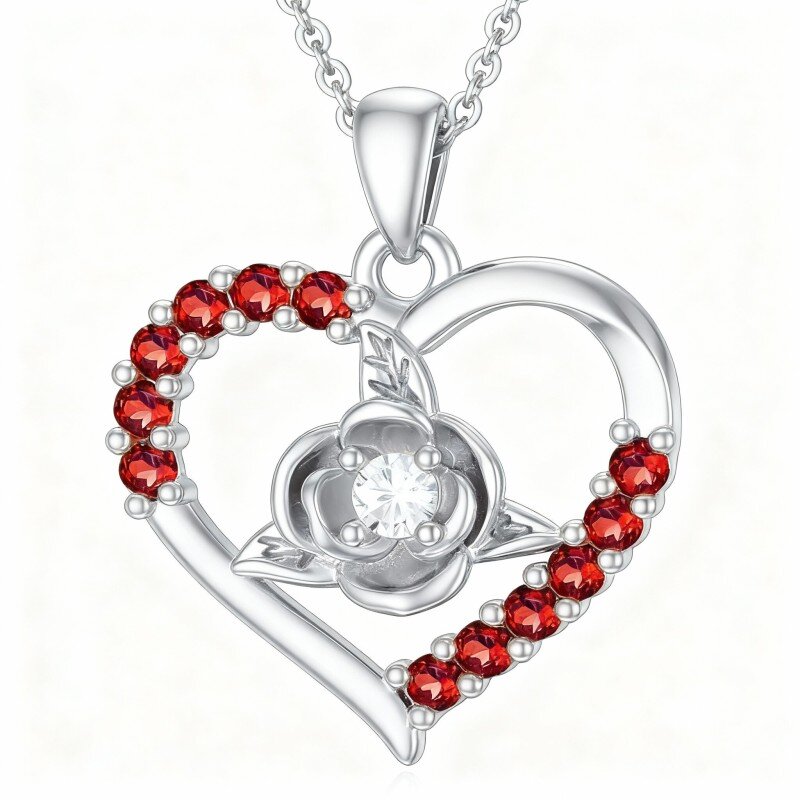 Colar com pendente de rosa e coração em ouro branco 10K com moissanita de corte redondo-6