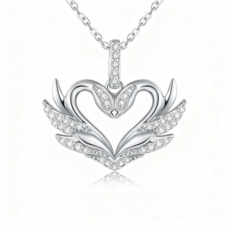 Colar com pendente de cisne e coração em ouro branco de 10 quilates com moissanita de corte redondo-13