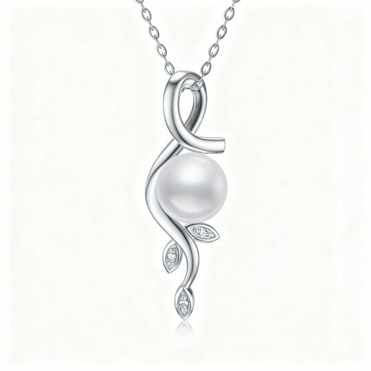 Halskette mit rundem Perlenanhänger in Blättern aus 10-karätigem Weißgold