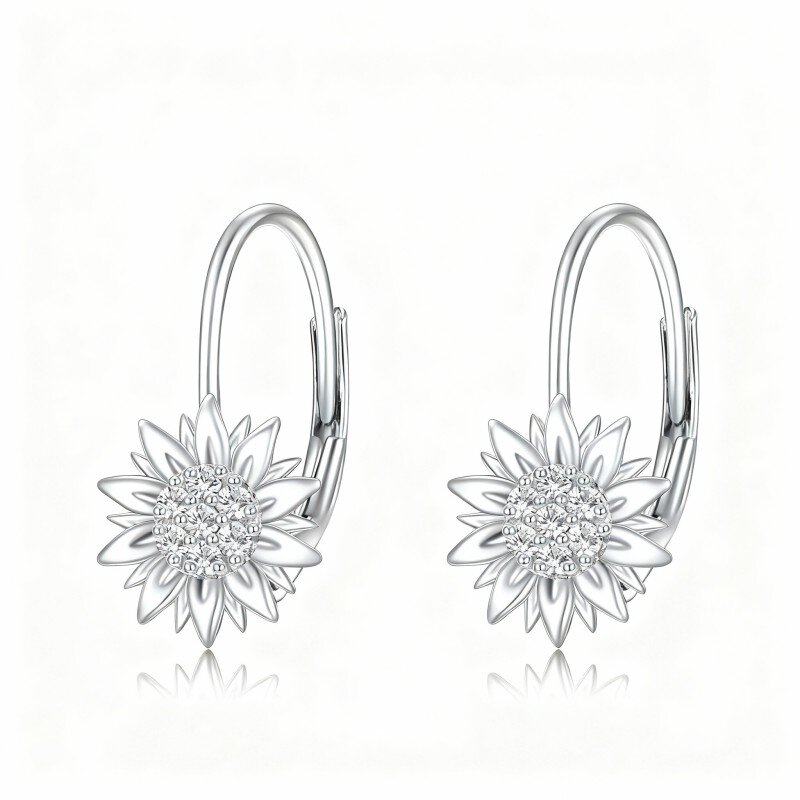 Pendientes de oro blanco de 10 quilates con circonitas cúbicas de talla redonda y forma de girasol con cierre de palanca-19