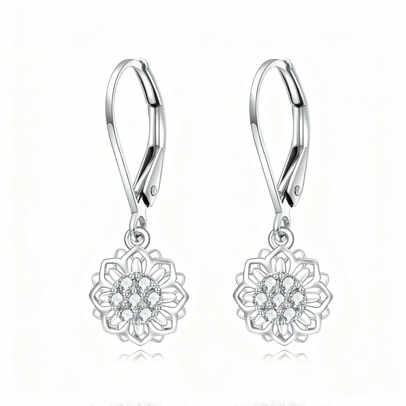 Brincos de girassol com fecho de alavanca em ouro branco de 10 quilates com zircónia cúbica de corte redondo.-2