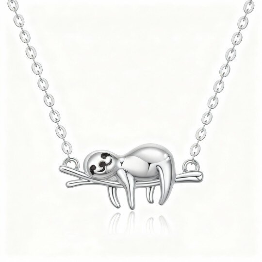 Collar con colgante de perezoso de oro blanco de 10 quilates