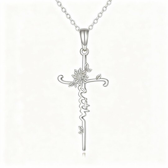 Colar com pendente de girassol e cruz em ouro branco de 10 quilates com palavra gravada.