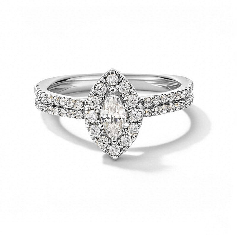 Anel de Noivado Personalizado com Halo e Diamante Sintético em Corte Marquise em Ouro Branco 14K-1
