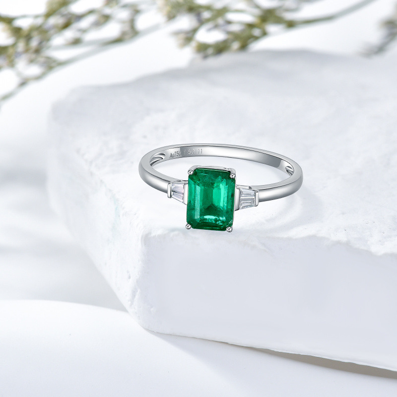 Anillo de compromiso de oro blanco de 18 quilates con esmeralda talla princesa de 2 a 7 quilates-5